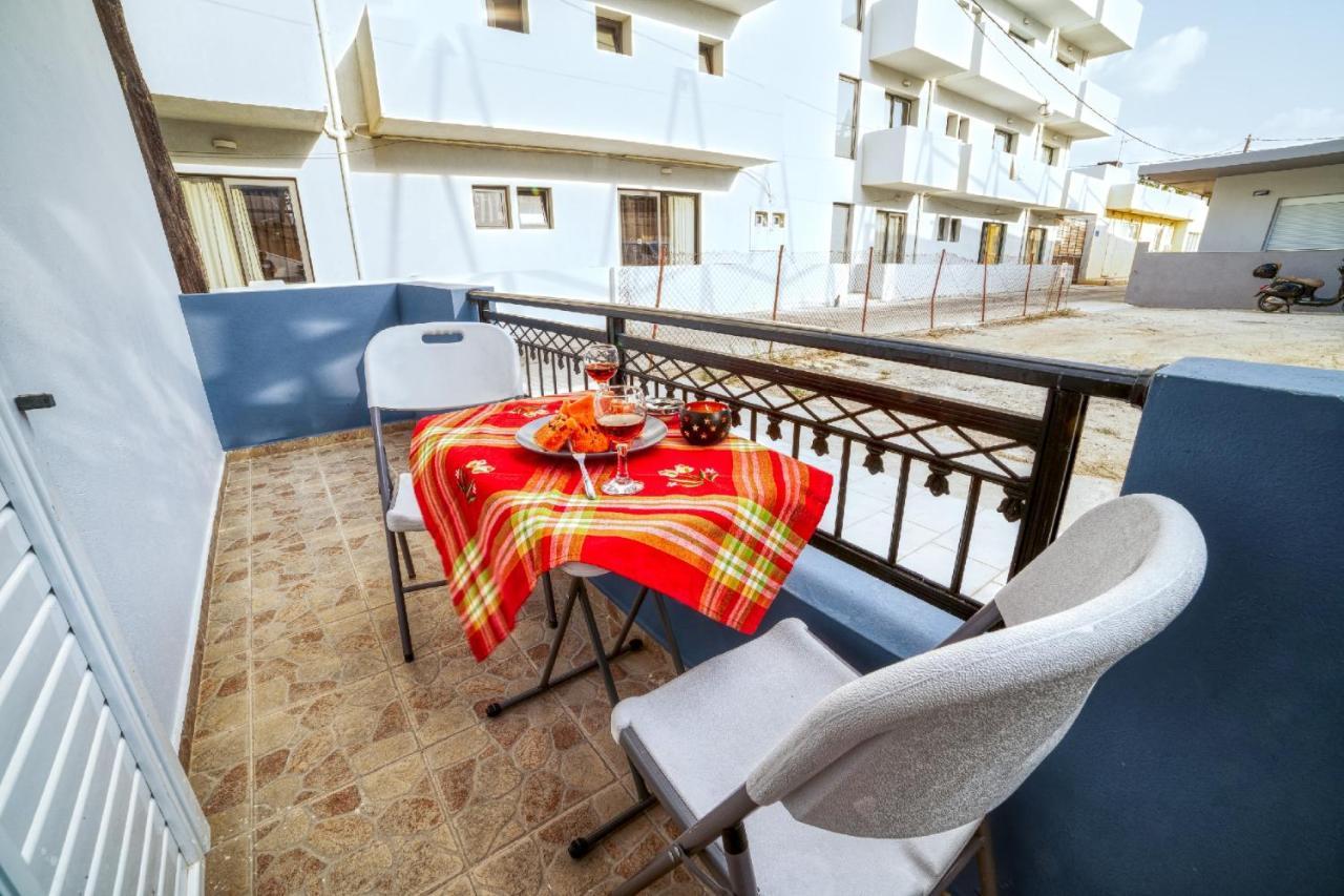 Blue Boutique Apts Αμουδάρα Εξωτερικό φωτογραφία